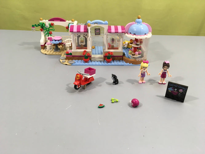 Lego friends 41119 Le cupcake café d'Heartlake City, manque plusieurs pièces, tel que sur la photo, moins cher chez Petit Kiwi