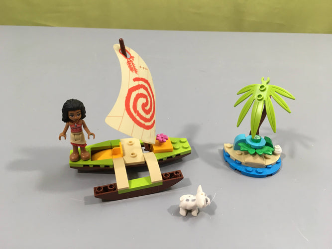 Lego disney 43170 l'aventure en mer de Vaïana, manque pagaye, tel que sur la photo, moins cher chez Petit Kiwi