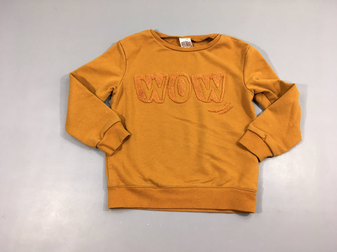 Sweat moutarde légèrement bouloché WOW texturé, moins cher chez Petit Kiwi