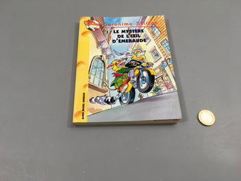 Le mystère de l'oeil d'émeraude, Geronimo Stilton