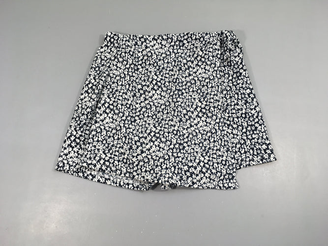 Short fluide effet jupette bleu fleurs blanches, moins cher chez Petit Kiwi