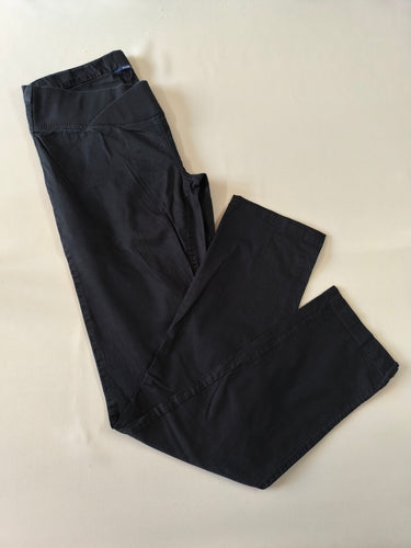 Pantalon noir de grossesse, moins cher chez Petit Kiwi