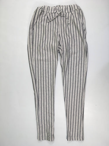 Pantalon fluide gris ligné bleu marine taille élastique, moins cher chez Petit Kiwi