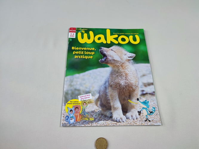 Wakou - Bienvenue , petit loup arctique, moins cher chez Petit Kiwi