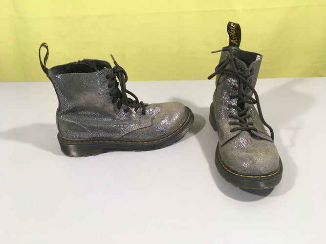 Dr. Martens noires argenté 34- Quelques éraflures, moins cher chez Petit Kiwi