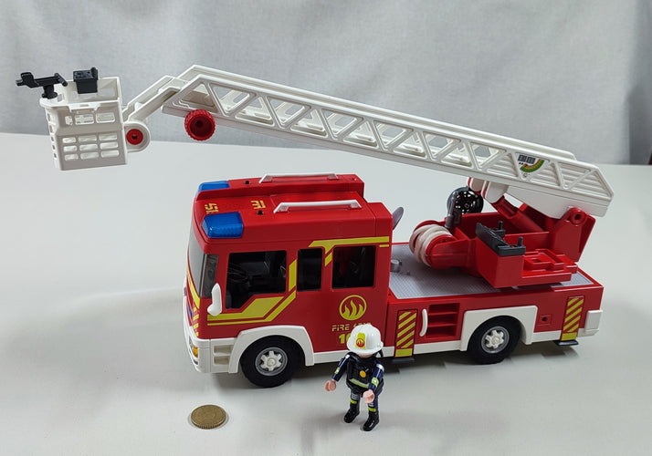Camion de pompier 5362 (manque quelques accessoires) - seconde  main/occasion pour 20 € • Petit Kiwi